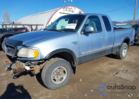 1998 Ford F-150 Lariat/Standard/Xl/Xlt z USA, uszkodzony, nr VIN 1FTRX18L7WKA51130